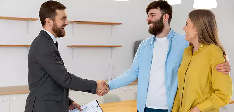 Why Choose Naperville Home Buyers to Sell Your Condo Fast in Naperville, IL?