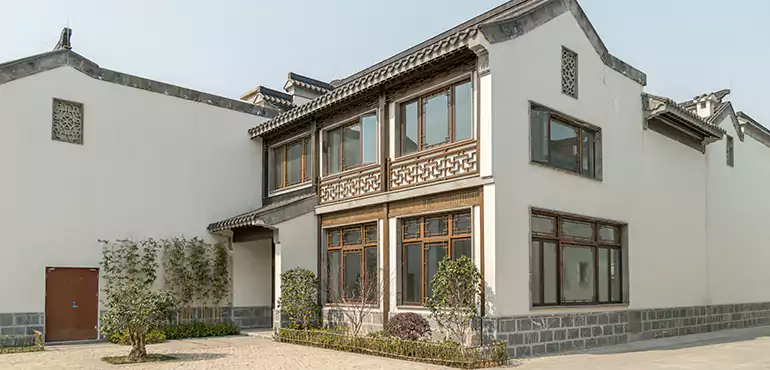 We Help Naperville Homeowners Sell Squatter-Occupied Houses Quickly and Safely