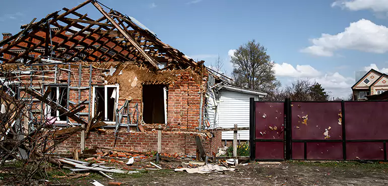 Types of Houses We Buy Without Repairs in Naperville, IL